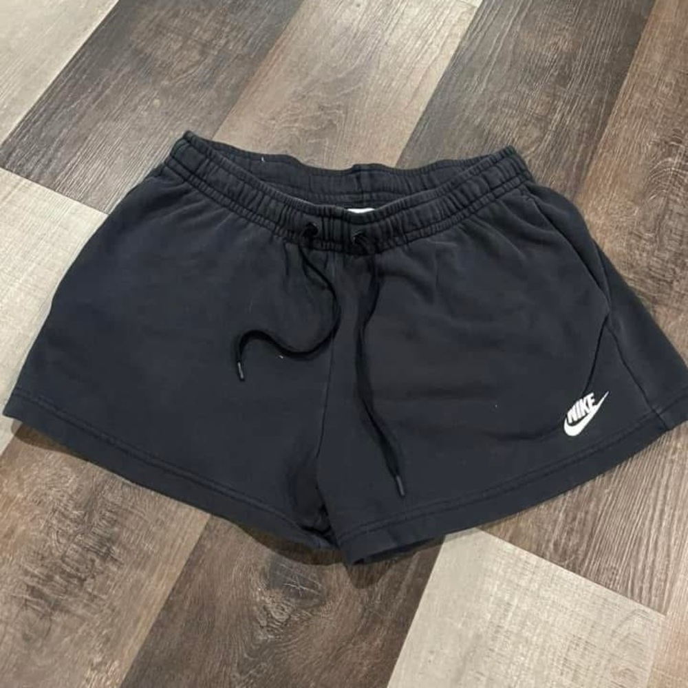 Nike short bundle
